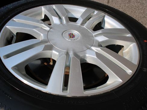 Used 2012 Cadillac SRX Luxury image 7