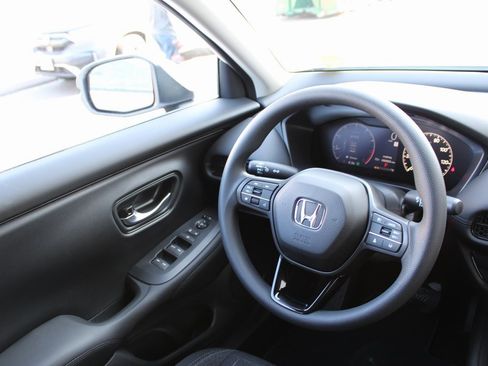 New 2026 Honda HR-V LX image 28