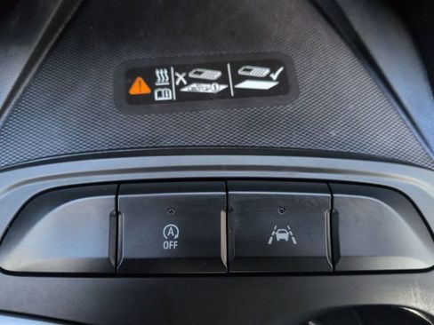 Used 2024 Buick Envista Preferred w/ Convenience I Package image 32