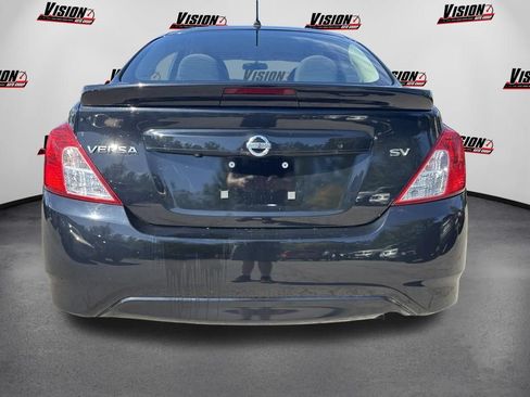 Used 2019 Nissan Versa SV FWD image 6