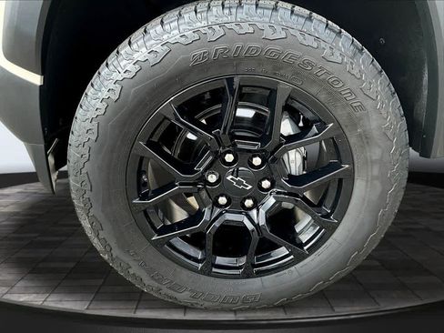 New 2026 Chevrolet Colorado Trail Boss AWD/4WD image 35