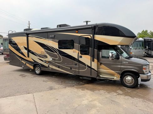 Used 2019 Ford E-450 and Econoline 450 Super Duty w/ Motorhome Prep Package RWD image 3