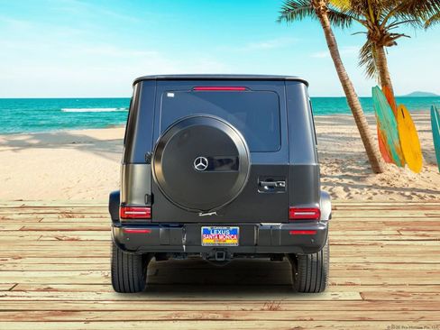 Used 2021 Mercedes-Benz G 550 image 5