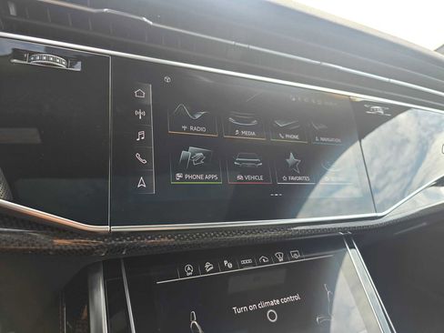 Used 2023 Audi SQ8 Prestige AWD/4WD image 28
