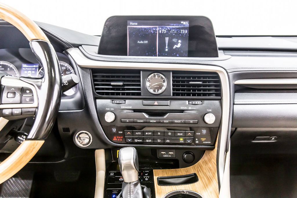 Used 2021 Lexus RX 350L Premium w/ Premium Package AWD/4WD image 18