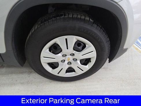 Used 2017 Chevrolet Trax LS image 13