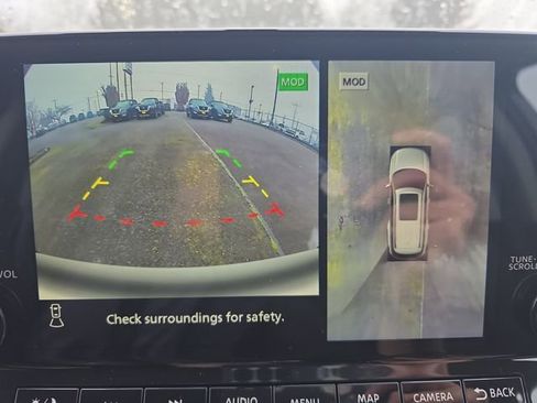 New 2025 Nissan Pathfinder SL image 25