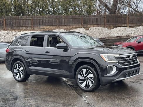 New 2026 Volkswagen Atlas SE image 30