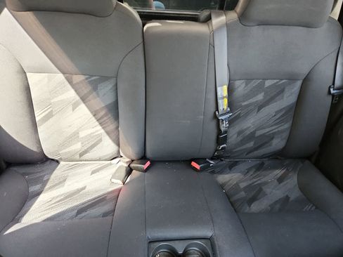 Used 2005 Chevrolet Colorado LS RWD image 20