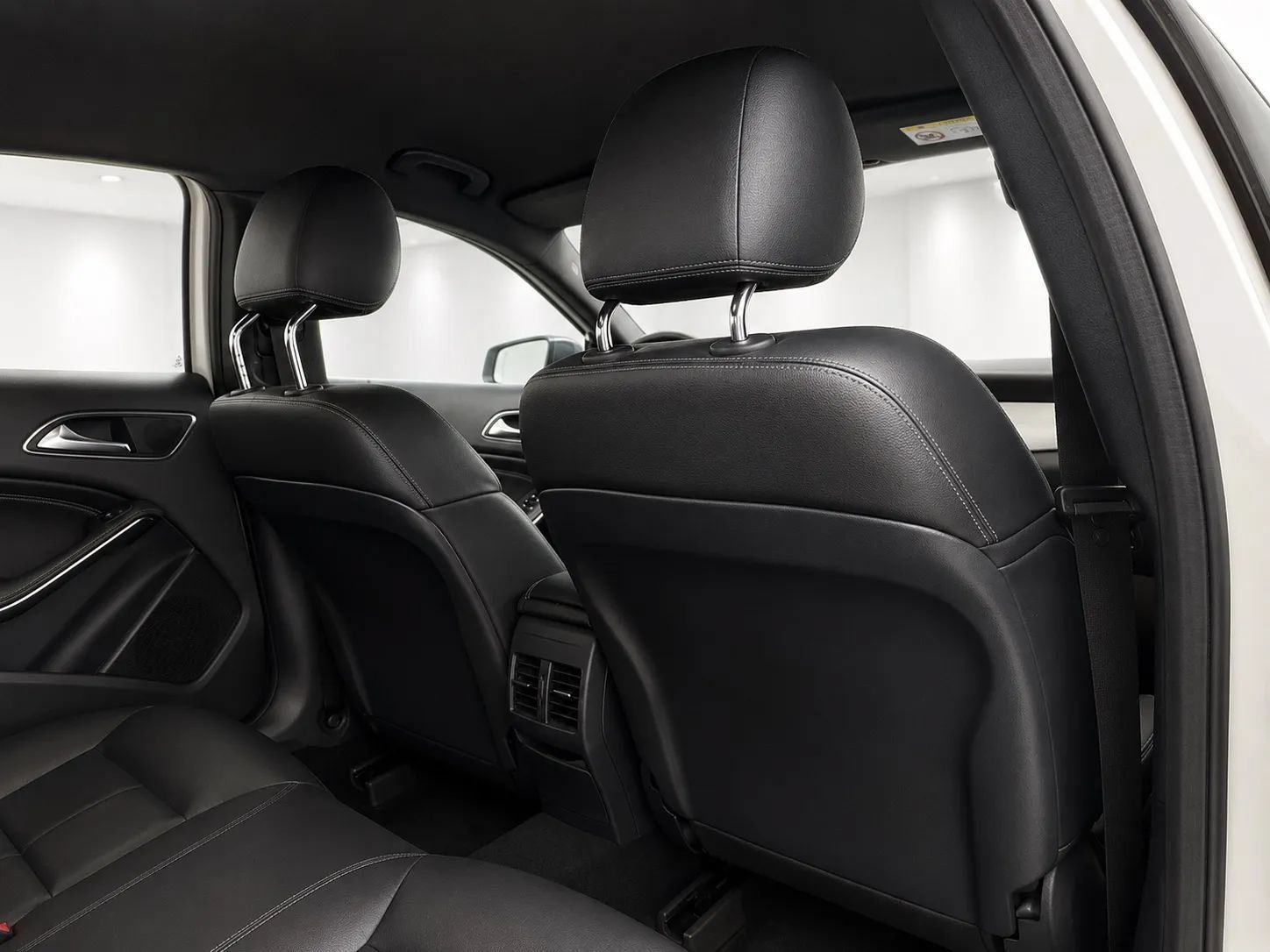 Used 2019 Mercedes-Benz GLA 250 image 18