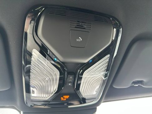 Used 2026 BMW X5 xDrive40i AWD/4WD image 22