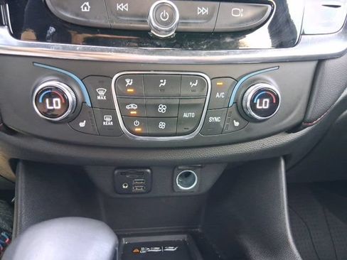 Used 2023 Chevrolet Traverse RS w/ LPO, Floor Liner Package AWD/4WD image 30