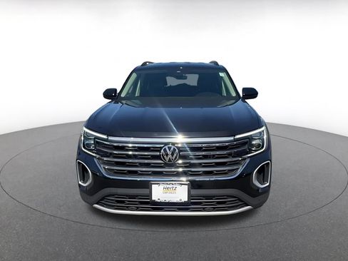 Used 2026 Volkswagen Atlas SE FWD image 4