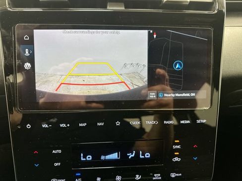 Used 2023 Hyundai Santa Cruz SEL Premium AWD/4WD image 25