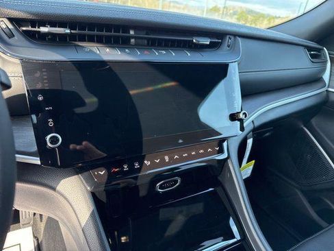 New 2026 Jeep Grand Cherokee Limited Reserve image 21