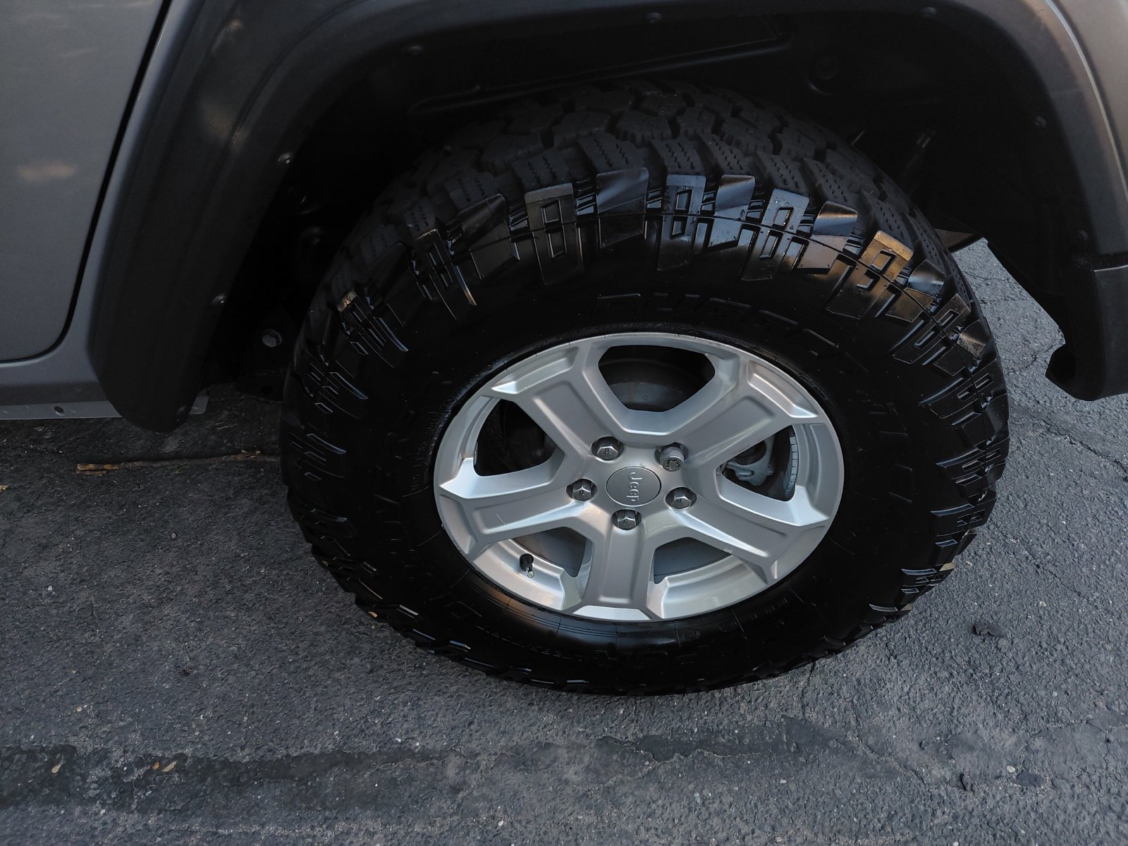 Used 2019 Jeep Wrangler Unlimited Sport S AWD/4WD image 21