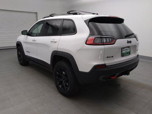 Used 2019 Jeep Cherokee Trailhawk w/ Cold Weather Group AWD/4WD image 5