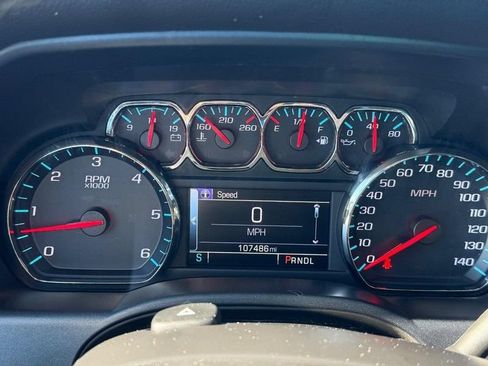 Used 2017 Chevrolet Silverado 1500 LT w/ All Star Edition AWD/4WD image 22