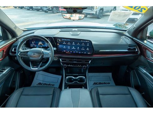 Used 2026 Chevrolet Traverse Z71 w/ Enhanced Driving Package AWD/4WD image 33