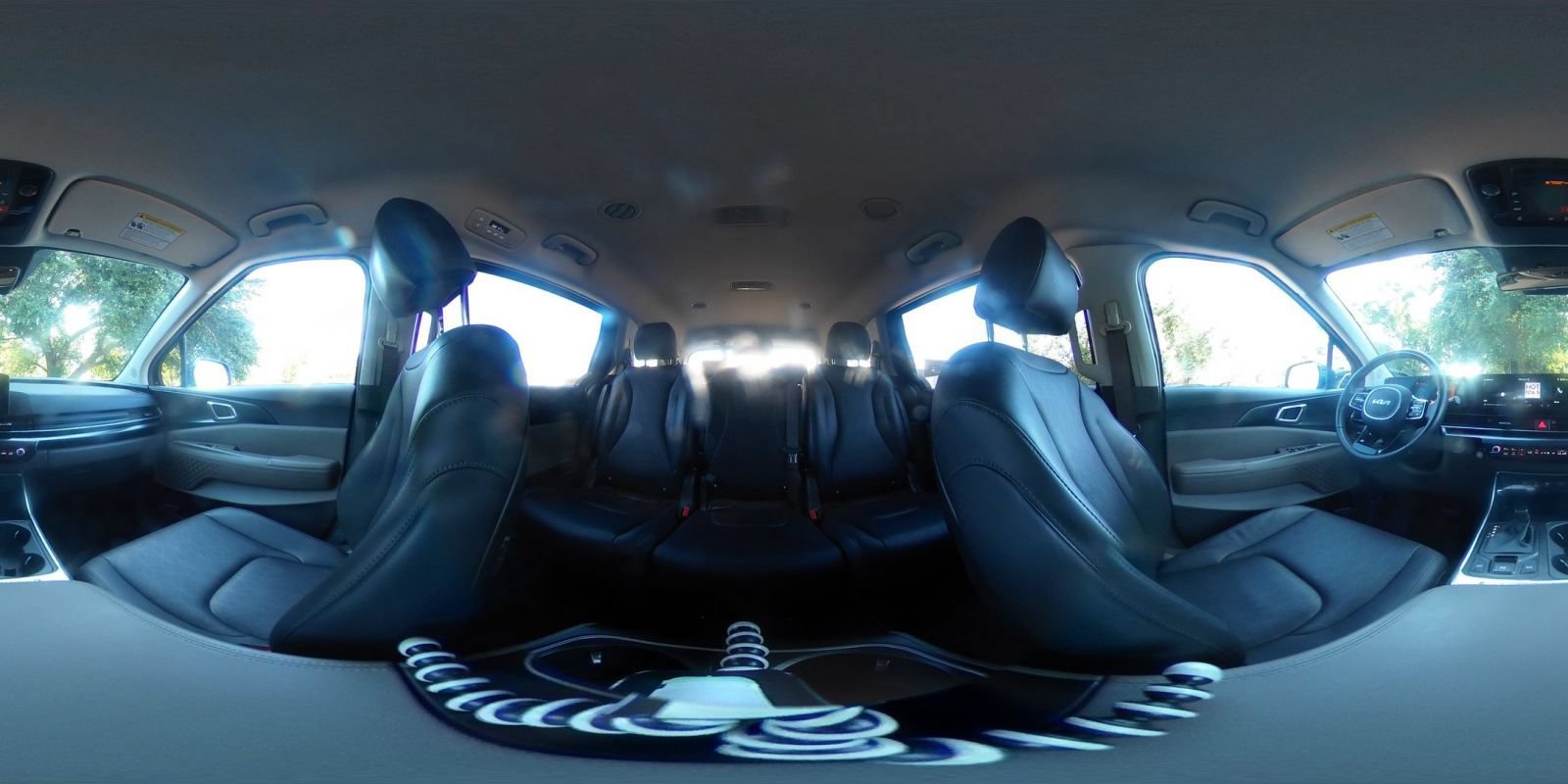 Used 2026 Kia Carnival FWD image 44
