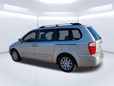 Used 2008 Kia Sedona EX image 6