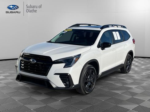 Certified 2025 Subaru Ascent Onyx Edition image 13
