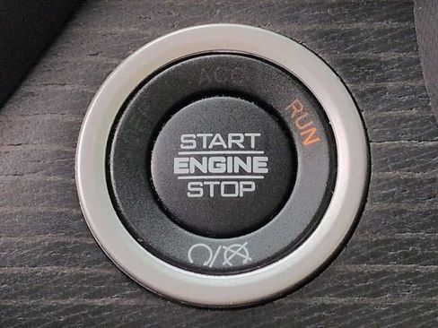 Used 2024 RAM 3500 Limited image 33