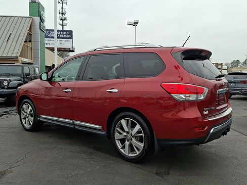 Used 2014 Nissan Pathfinder Platinum w/ Platinum Premium Package image 4