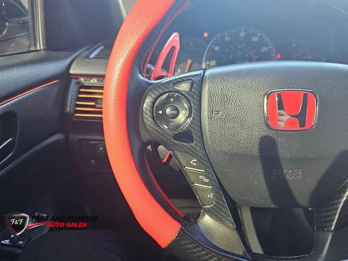 Used 2016 Honda Accord Sport image 18
