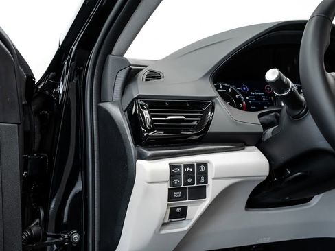 New 2026 Acura RDX SH-AWD w/ Advance Package image 13