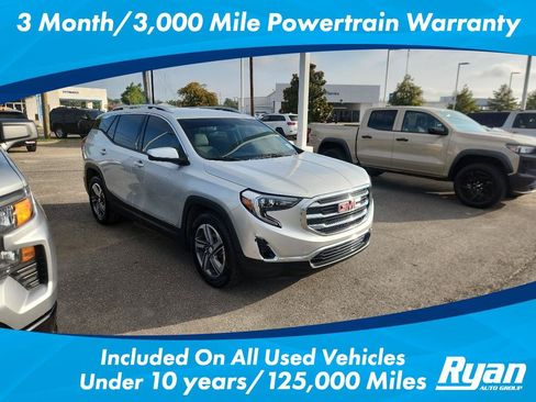 Used 2019 GMC Terrain SLT FWD image 1