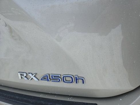 Used 2017 Lexus RX 450h AWD w/ Accessory Package image 20