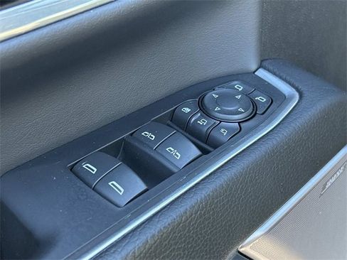 Used 2024 GMC Sierra 3500 Denali w/ Denali Reserve Package image 30