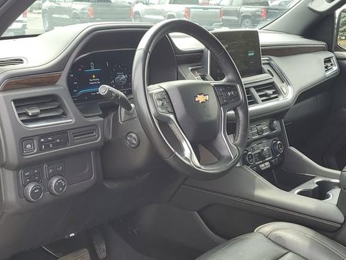 Certified 2024 Chevrolet Suburban Premier AWD/4WD image 7