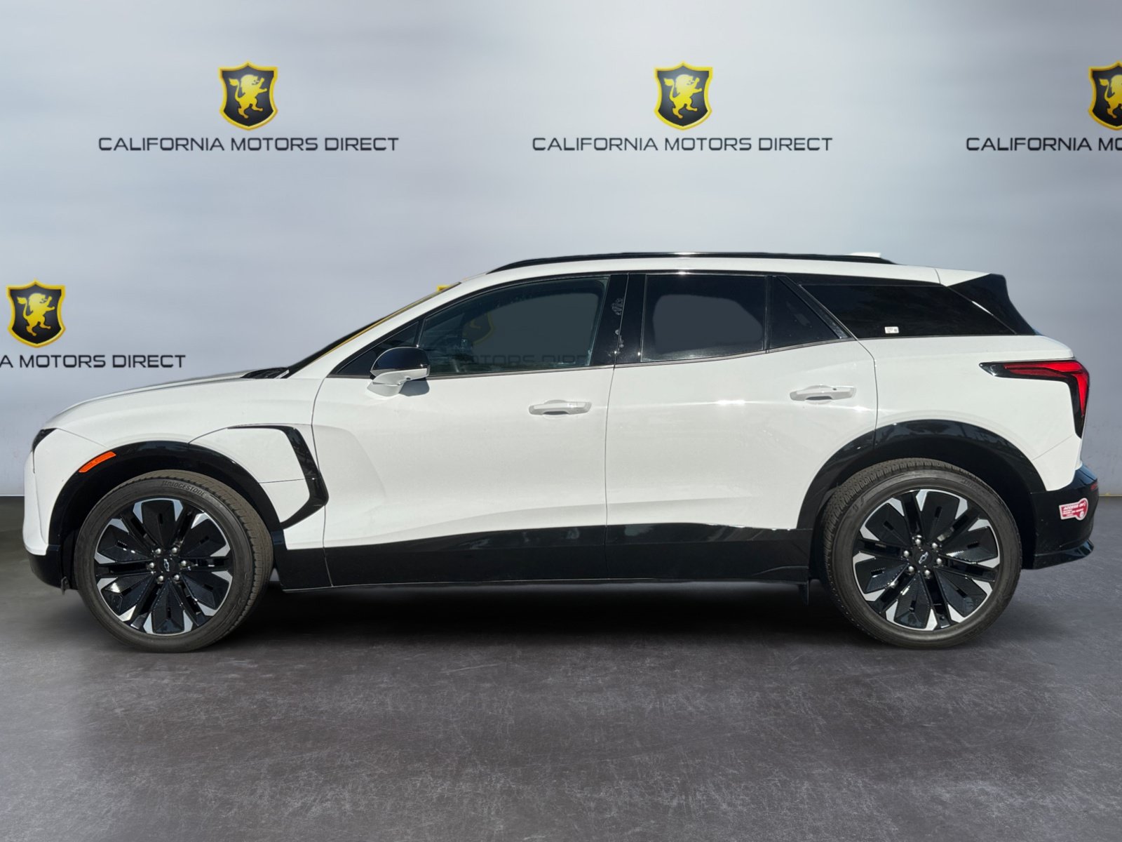 Used 2024 Chevrolet Blazer EV RS AWD/4WD image 2