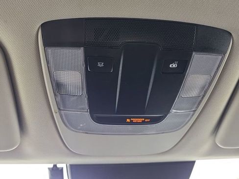 Used 2023 Kia Sportage LX image 25