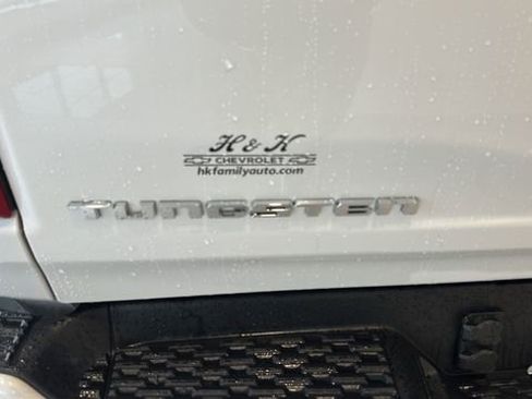 Used 2025 RAM 1500 Tungsten AWD/4WD image 24