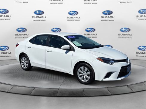 Used 2015 Toyota Corolla LE FWD image 7