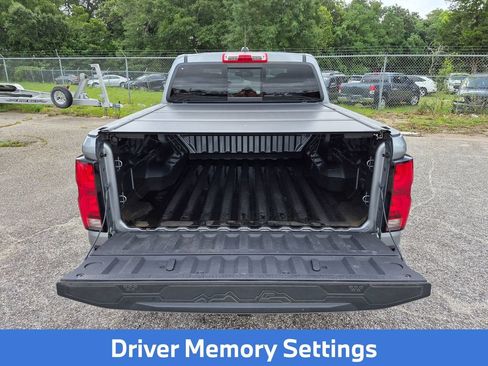 Used 2023 Chevrolet Colorado Z71 w/ Z71 Convenience Package 2 AWD/4WD image 33