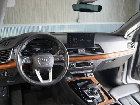 Used 2023 Audi Q5 2.0T Premium Plus AWD/4WD image 11