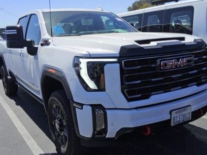 Used 2024 GMC Sierra 2500 AT4 w/ AT4 Premium Plus Package