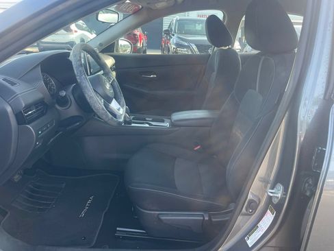 Used 2020 Nissan Sentra SV FWD image 5