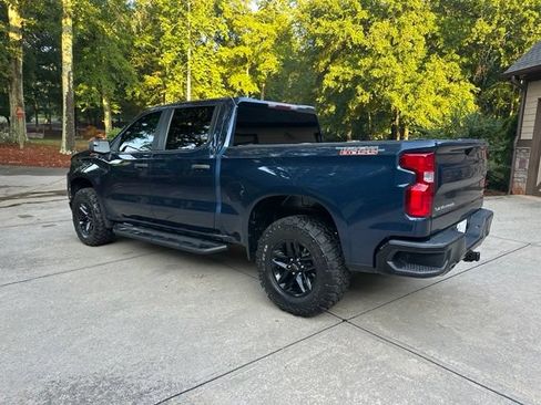 Used 2021 Chevrolet Silverado 1500 Custom Trail Boss AWD/4WD image 12