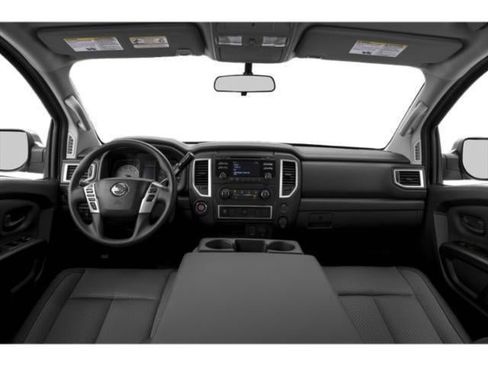 Used 2018 Nissan Titan S w/ S Utility Package image 8