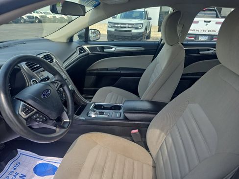 Used 2017 Ford Fusion S image 12