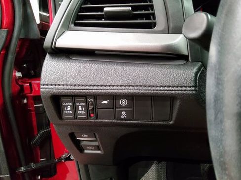 Used 2023 Honda Odyssey Sport image 33