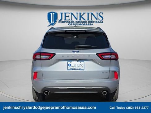 Used 2024 Ford Escape ST-Line image 4