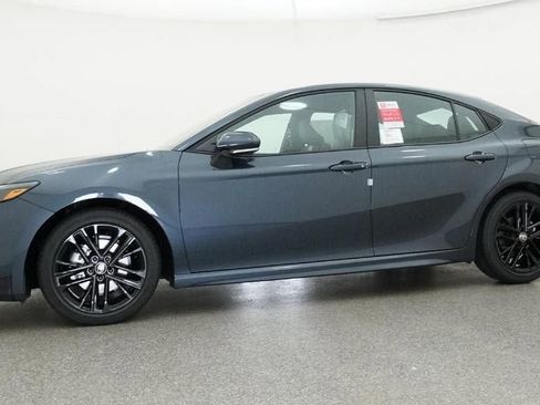 New 2026 Toyota Camry SE image 18