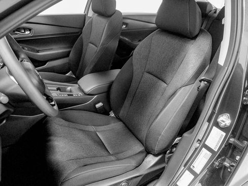 New 2025 Honda Accord SE image 17