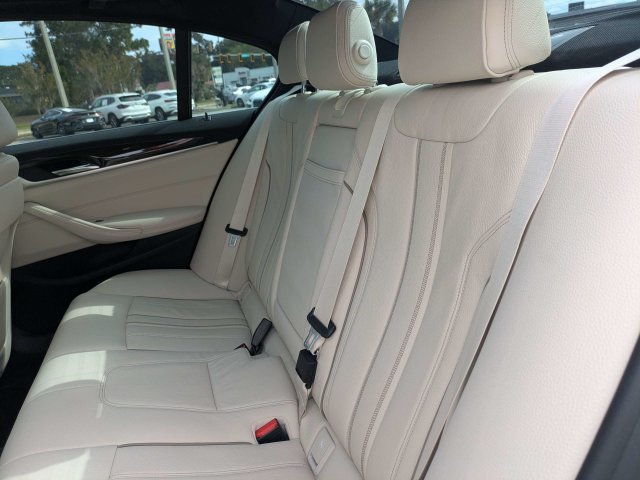 Used 2017 BMW 530i RWD image 13